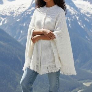 Vintage English Village White Cape Style Sweater